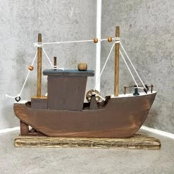 Darthome Limited Wooden Trawler Ornament -Décor Dreams Shop IMG E7830