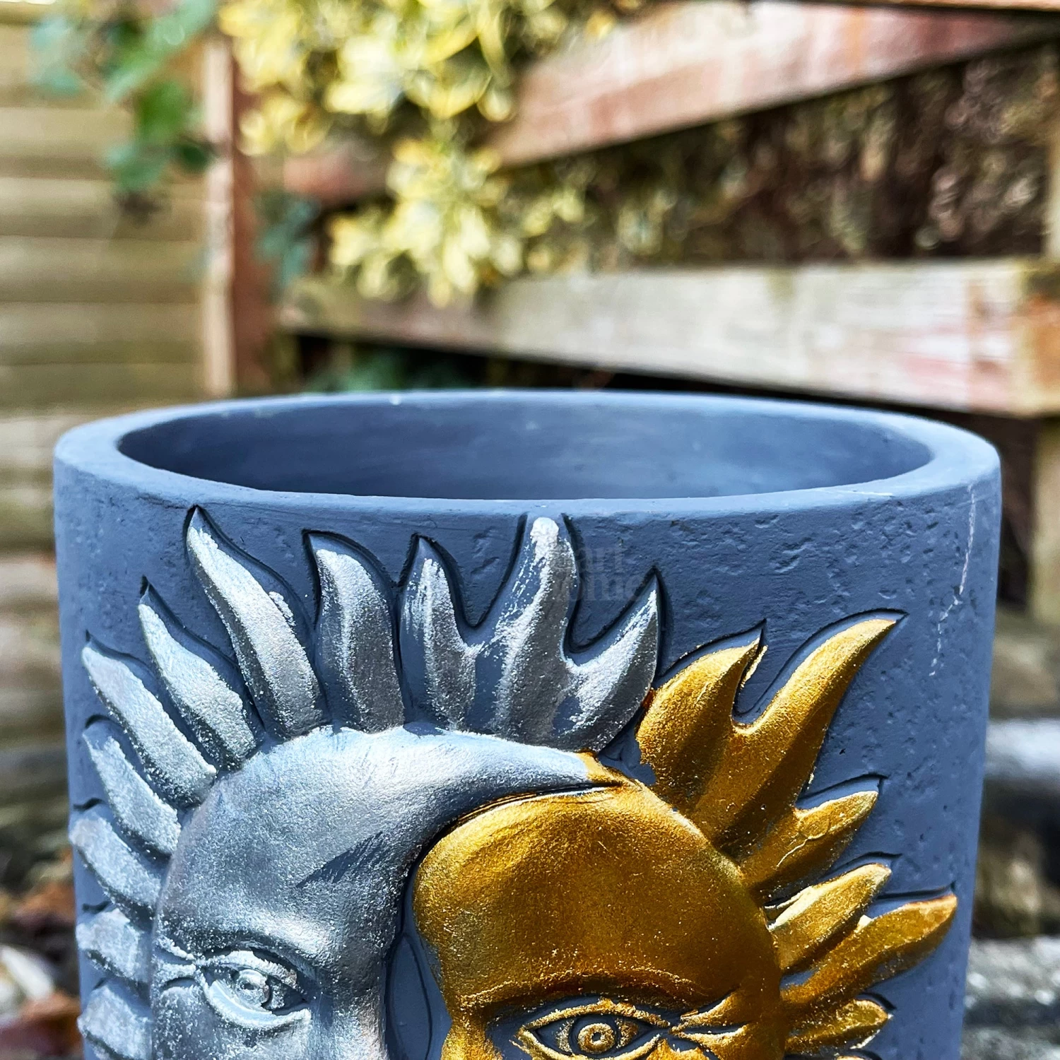 Darthome Limited Cement Sun & Moon Planter 8 Darthome Limited Cement Sun & Moon Planter - Image 6